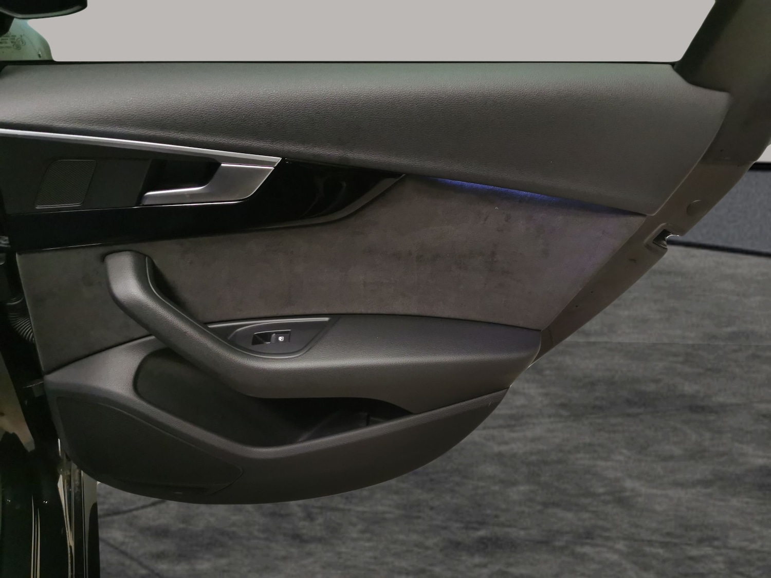 Used Audi A4 2019 for sale - 78067913: Photo 31