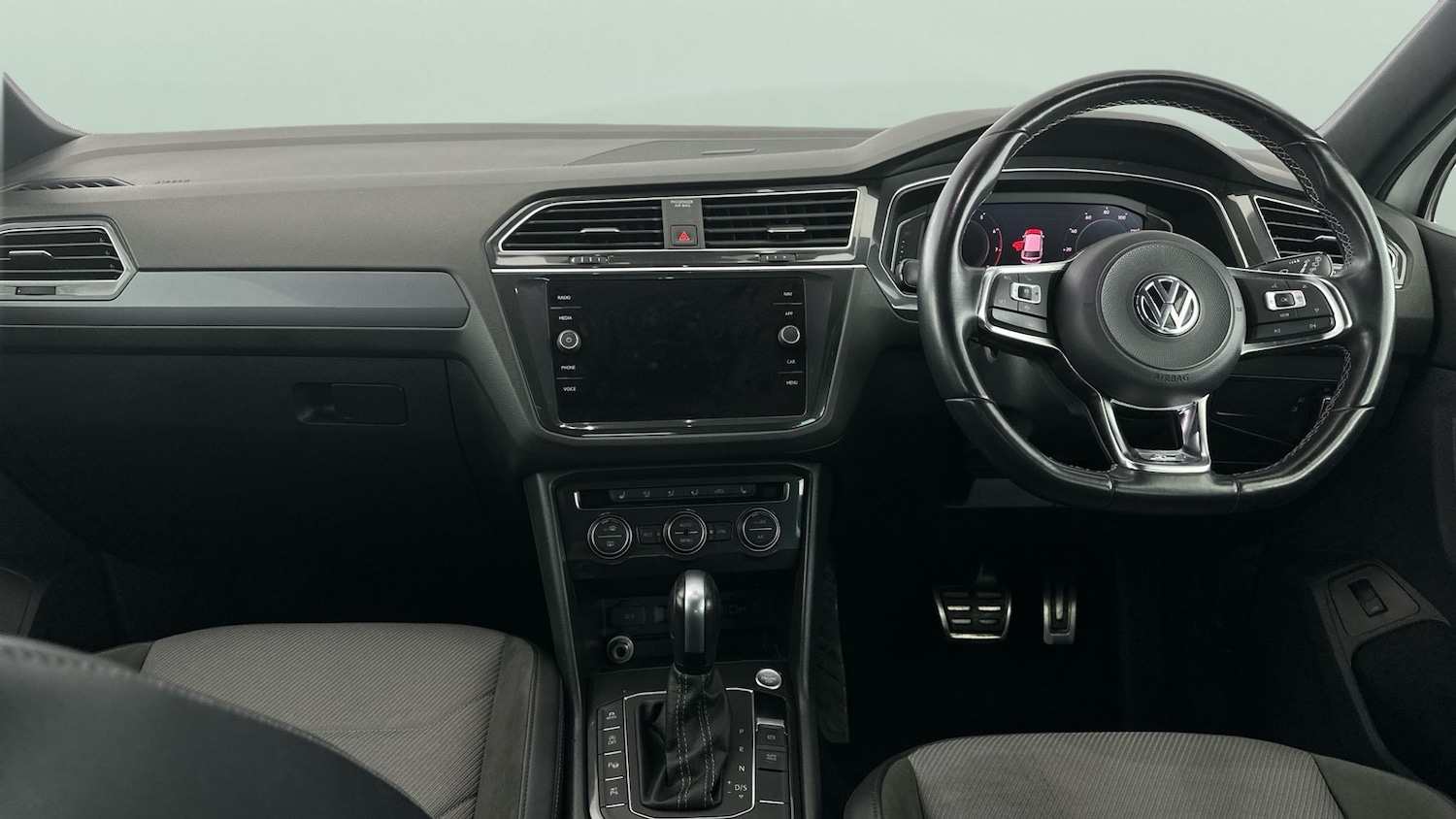 Used Volkswagen Tiguan 2020 for sale - 76736177: Photo 14