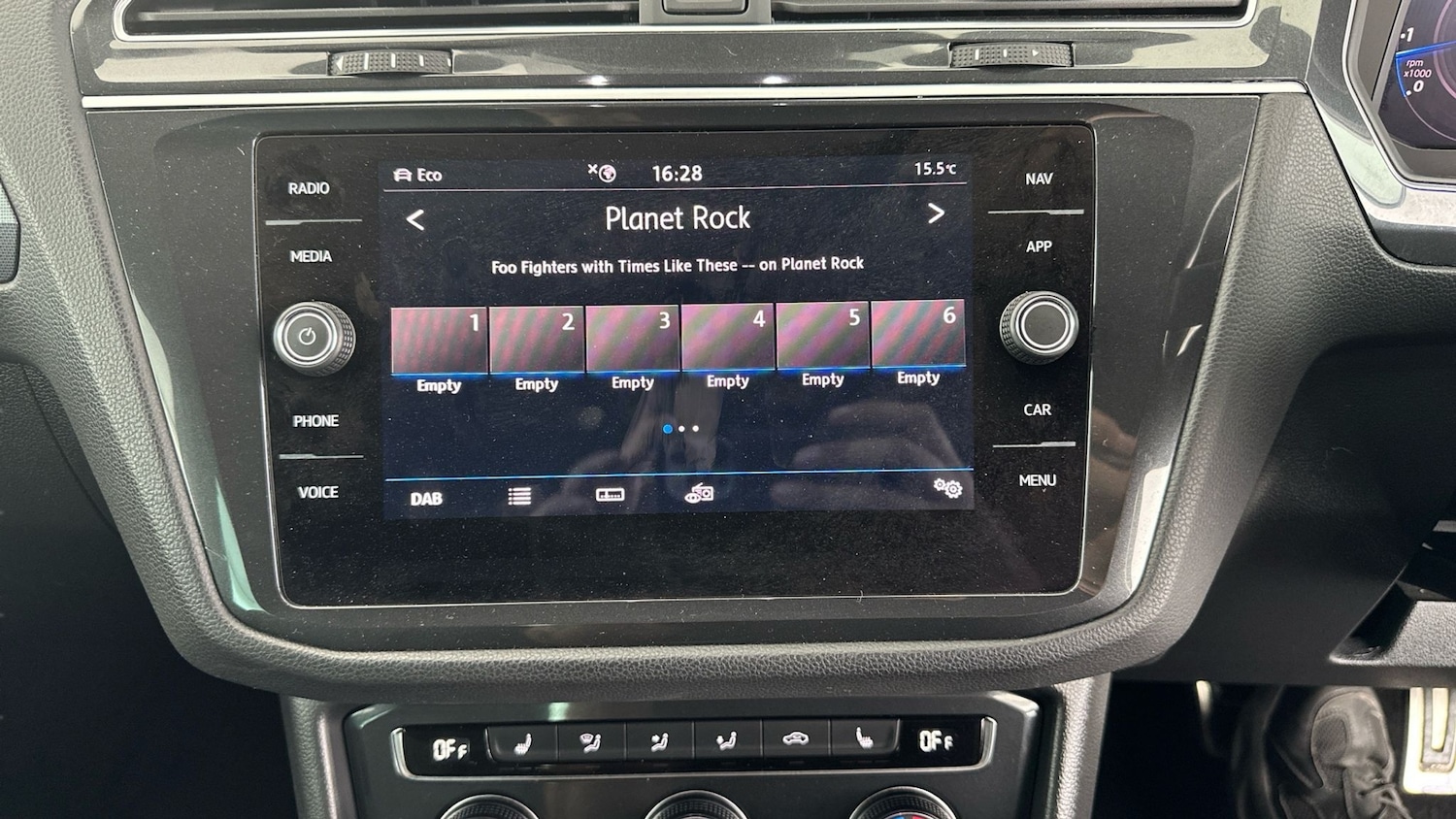 Used Volkswagen Tiguan 2020 for sale - 76736177: Photo 22