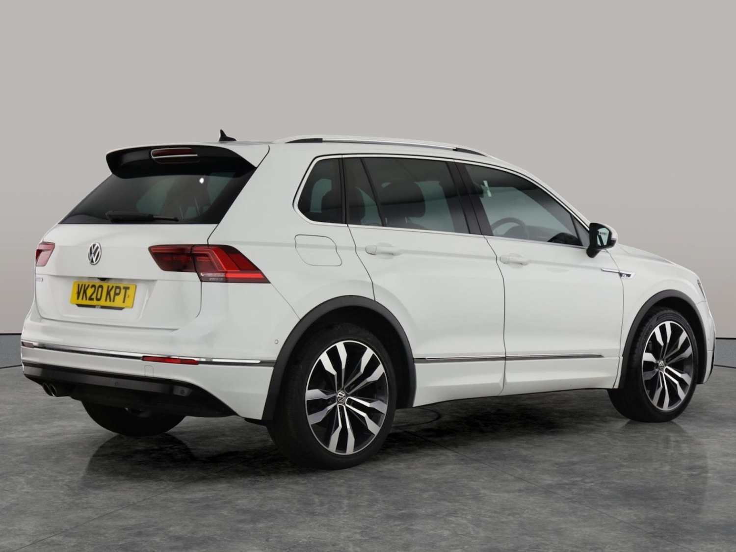 Used Volkswagen Tiguan 2020 for sale - 76736177: Photo 6