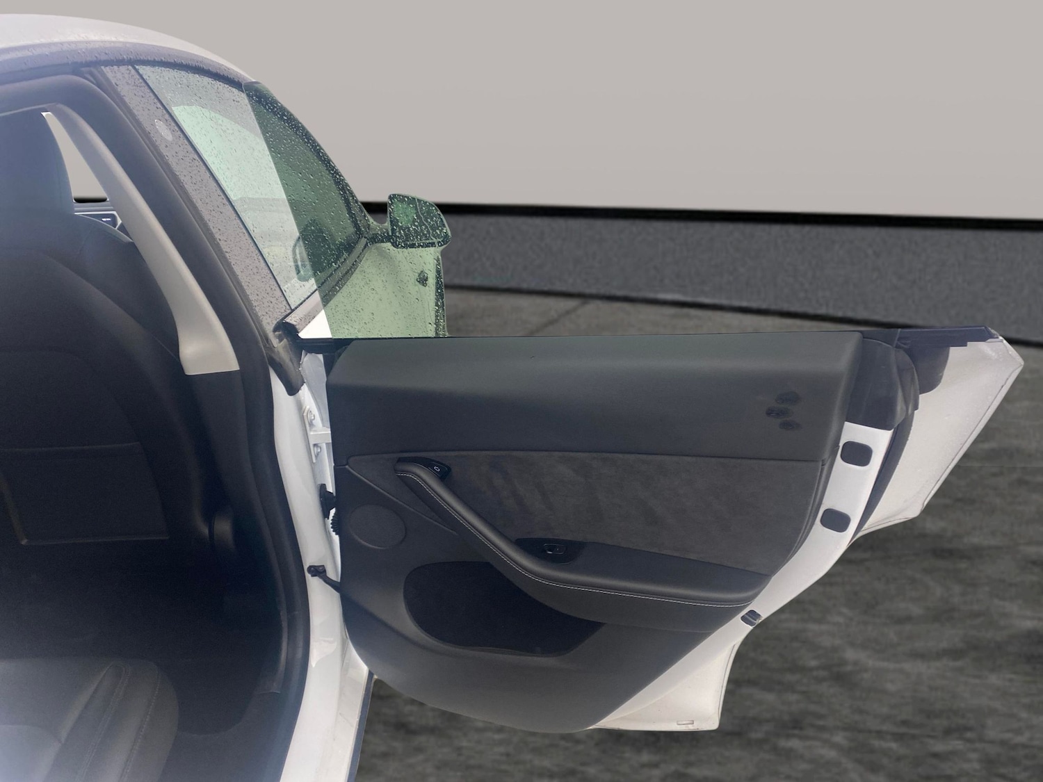 Used Tesla Model Y 2023 for sale - 78026950: Photo 25