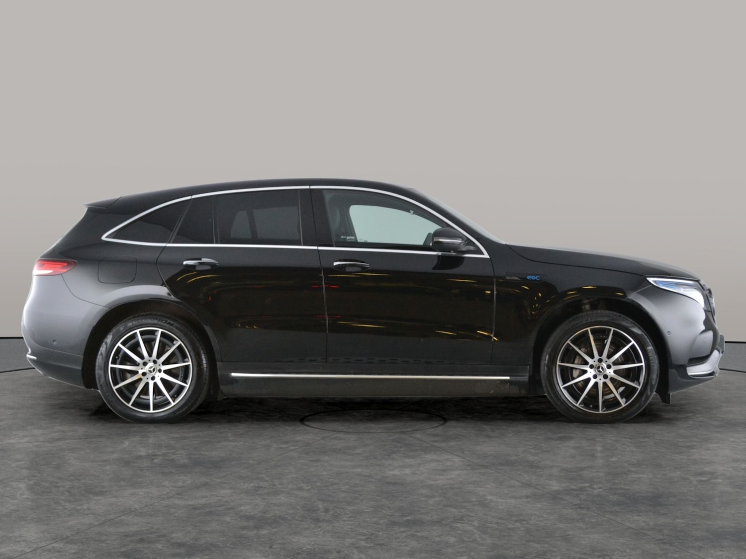 Used Mercedes-Benz EQC 2022 for sale - 76379174: Photo 17