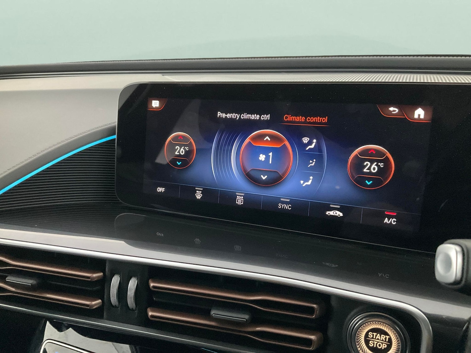 Used Mercedes-Benz EQC 2022 for sale - 76379174: Photo 27