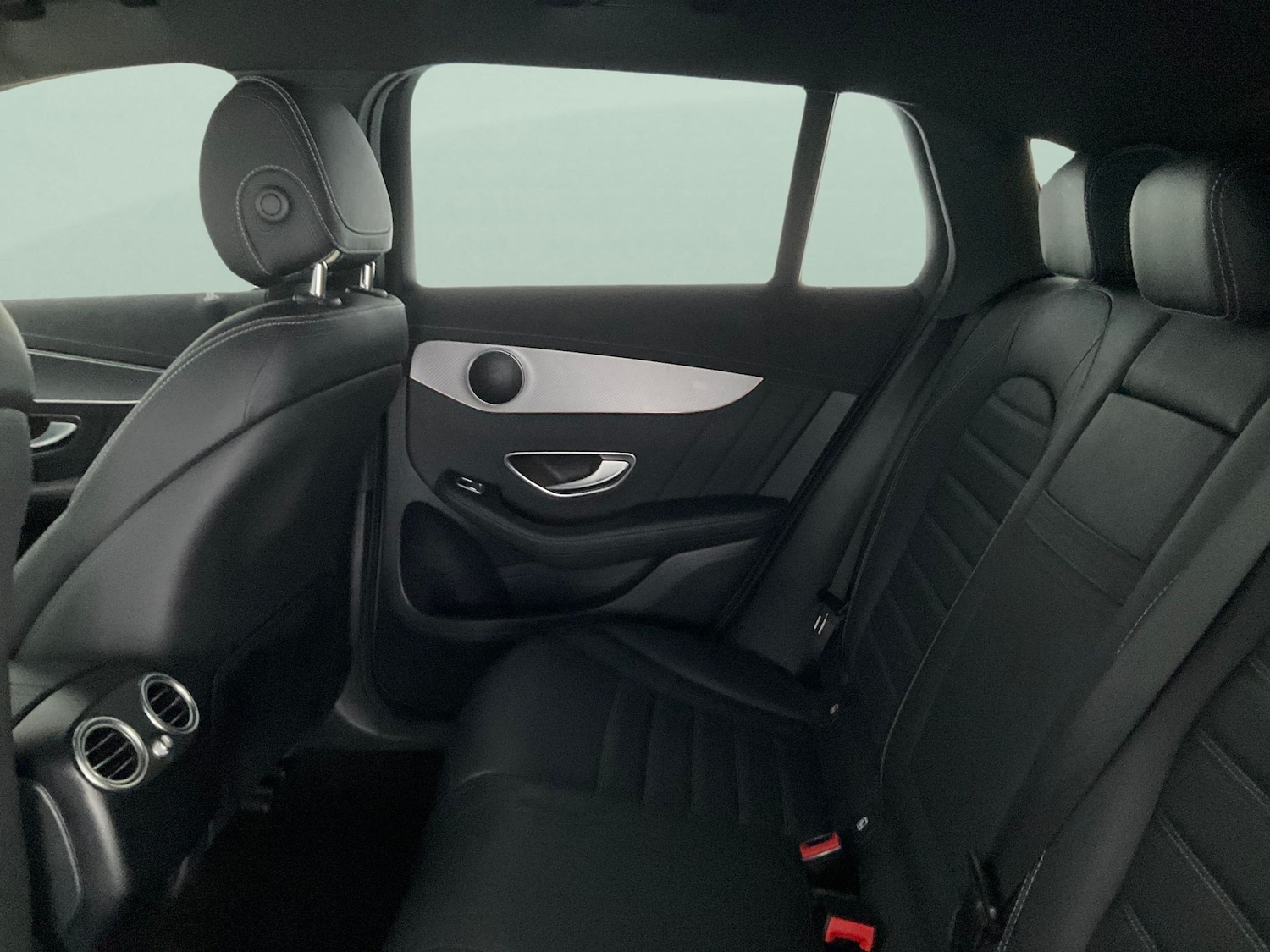 Used Mercedes-Benz EQC 2022 for sale - 76379174: Photo 37