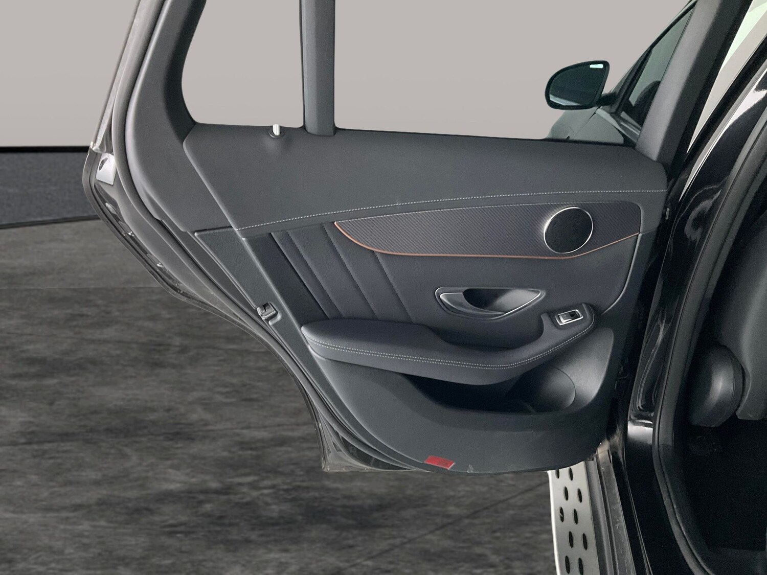 Used Mercedes-Benz EQC 2022 for sale - 76379174: Photo 39