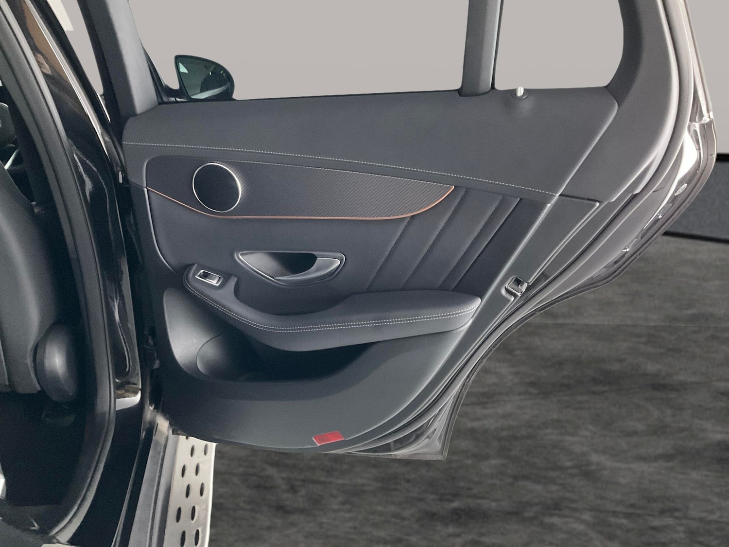 Used Mercedes-Benz EQC 2022 for sale - 76379174: Photo 42