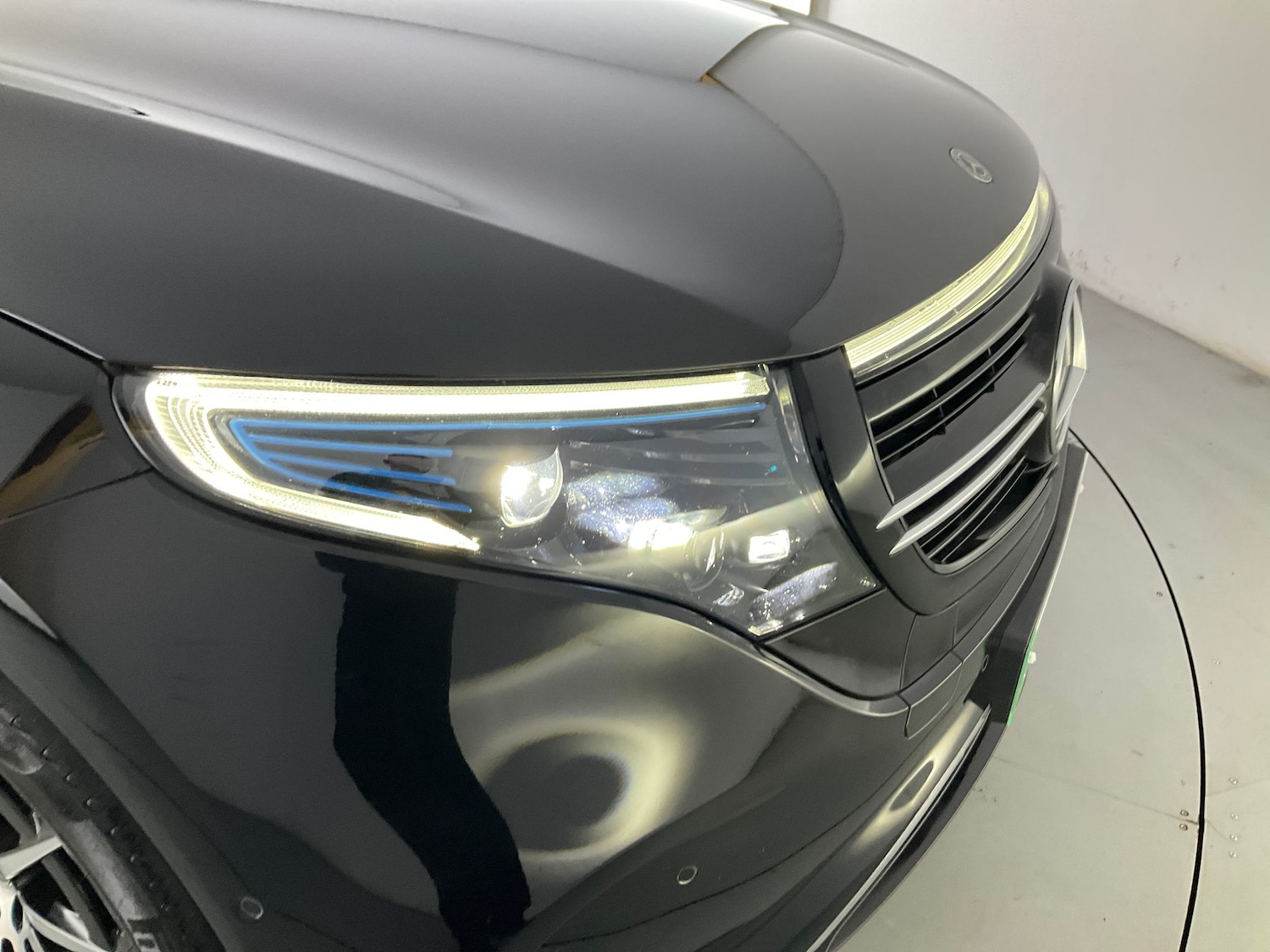 Used Mercedes-Benz EQC 2022 for sale - 76379174: Photo 7