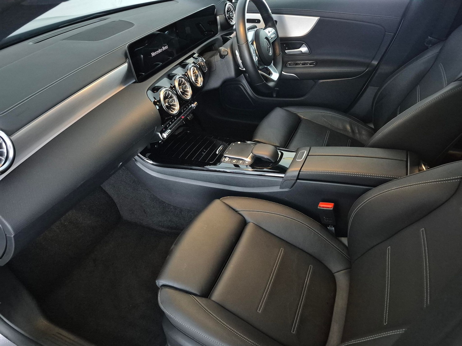 Used Mercedes-Benz CLA 2021 for sale - 78001011: Photo 4