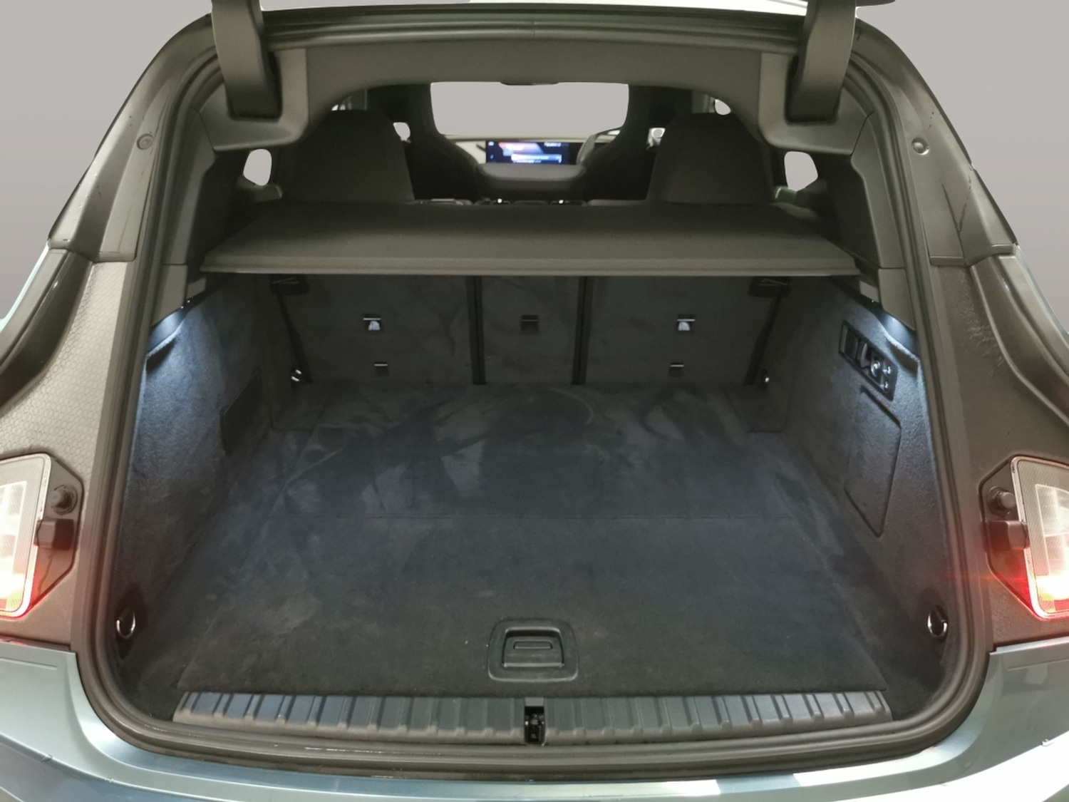 Used BMW iX 2022 for sale - 76947051: Photo 37