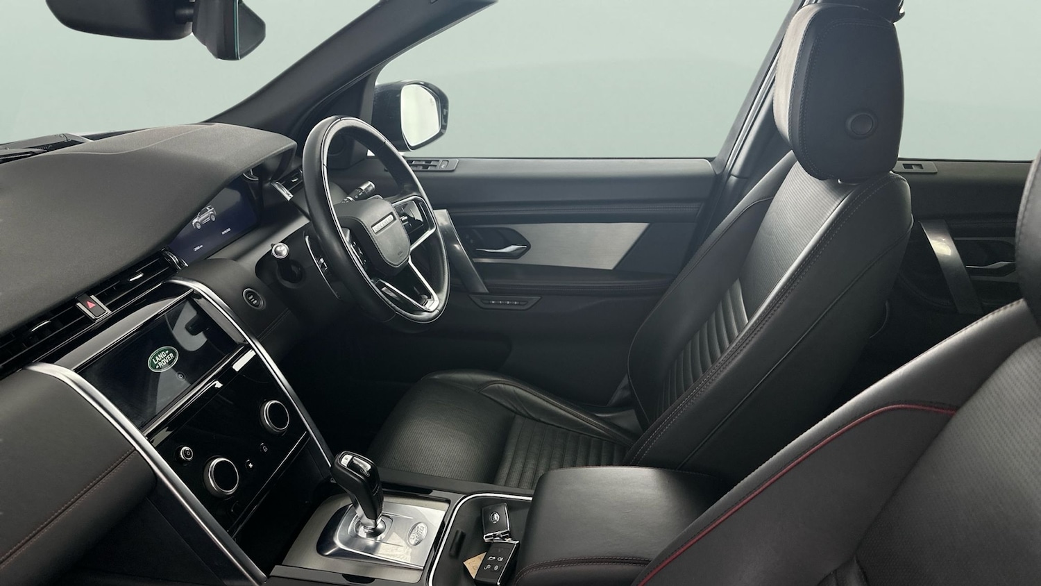 Used Land Rover Discovery Sport 2021 for sale - 77740405: Photo 31