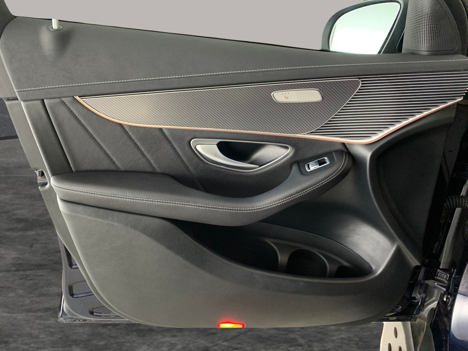 Used Mercedes-Benz EQC 2022 for sale - 76941161: Photo 31