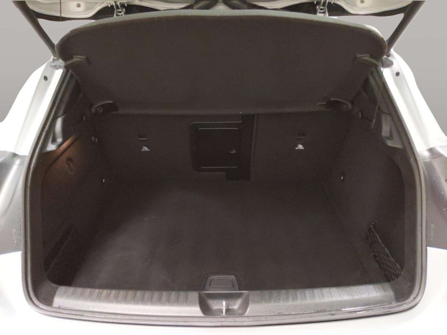 Used Mercedes-Benz GLA 2014 for sale - 76636385: Photo 38