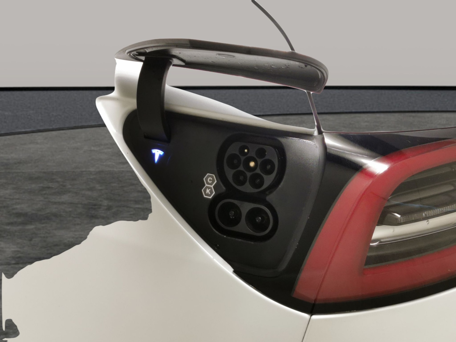 Used Tesla Model 3 2021 for sale - 76477657: Photo 34