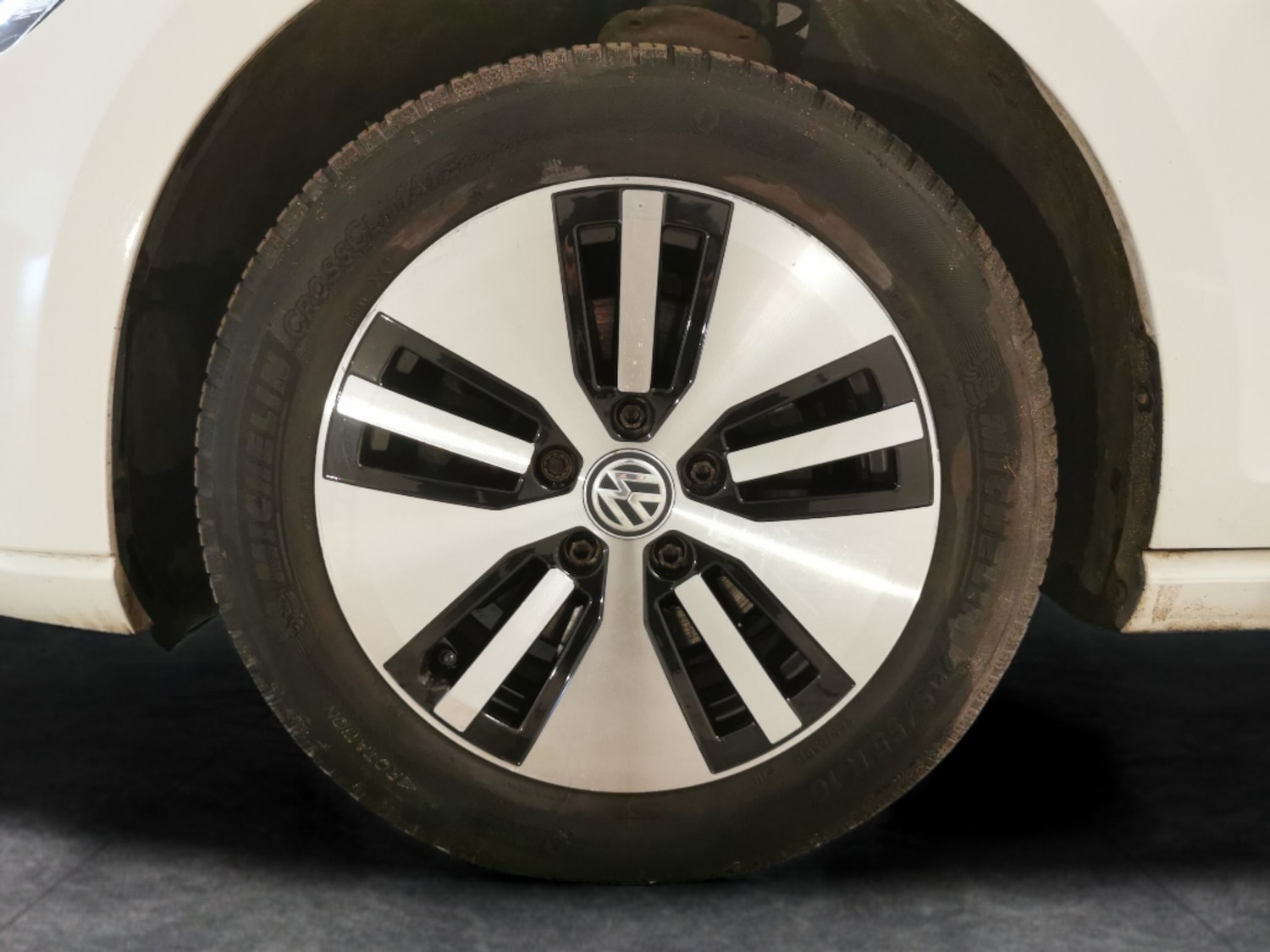 Used Volkswagen Golf 2019 for sale - 77701743: Photo 19