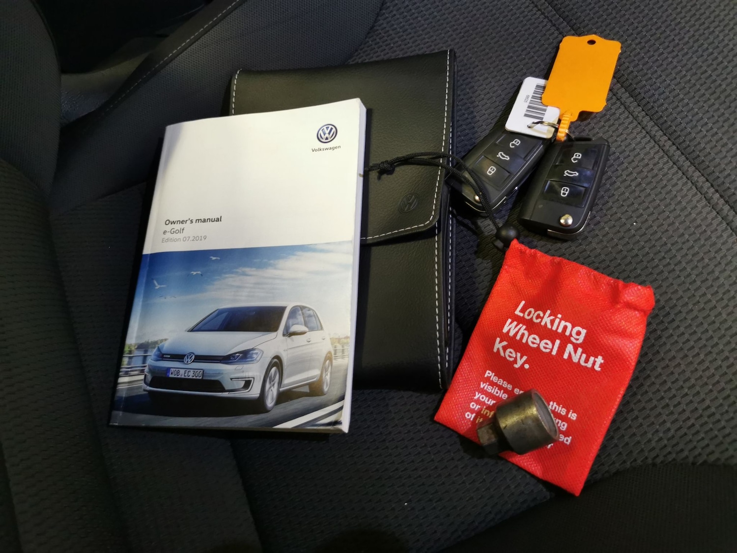 Used Volkswagen Golf 2019 for sale - 77701743: Photo 28