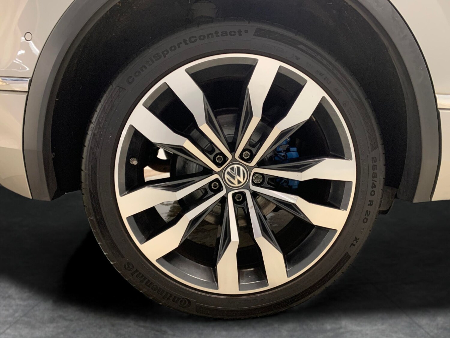 Used Volkswagen Tiguan 2019 for sale - 77255724: Photo 23