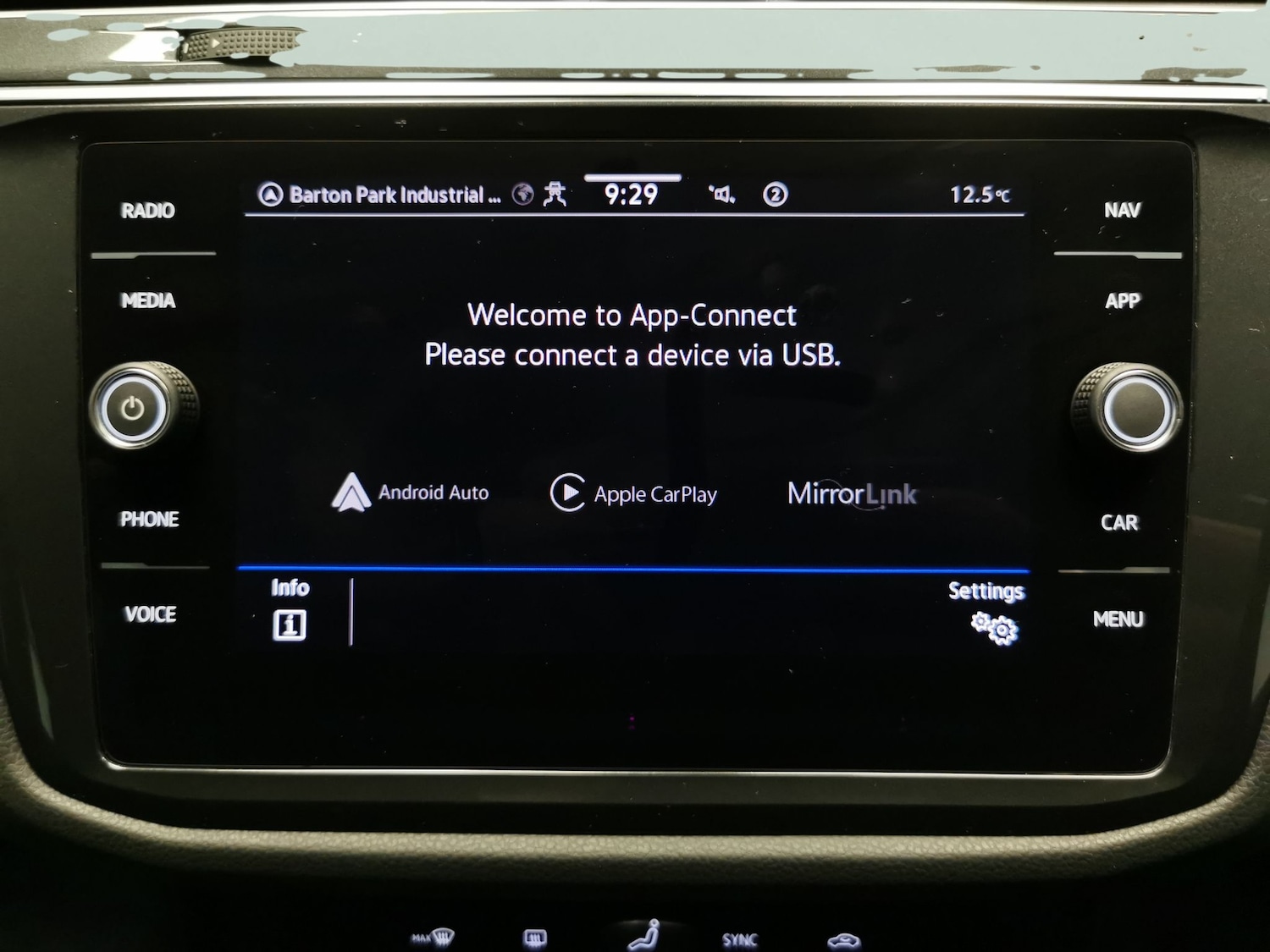 Used Volkswagen Tiguan 2022 for sale - 76566044: Photo 18