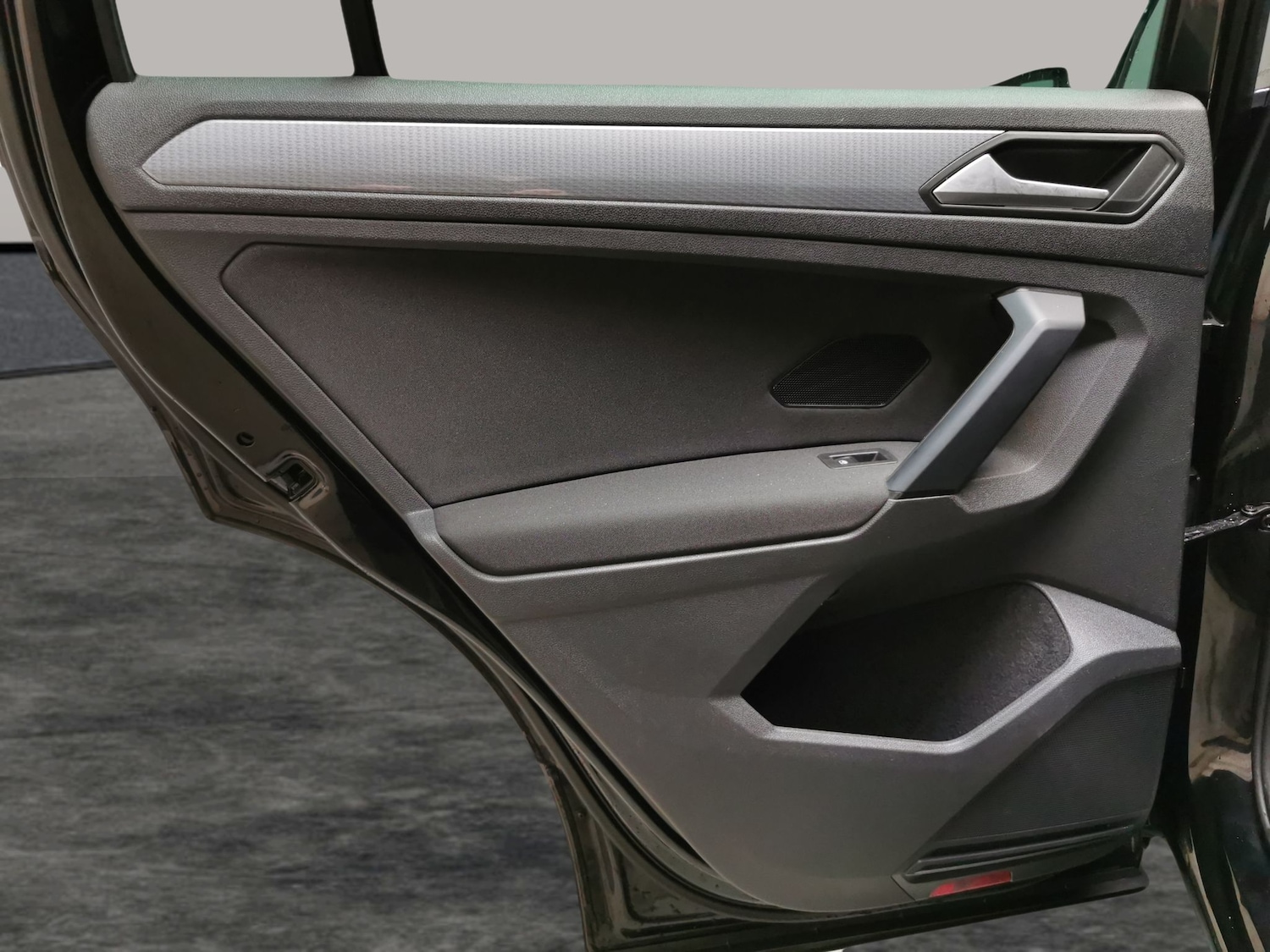 Used Volkswagen Tiguan 2022 for sale - 76566044: Photo 33