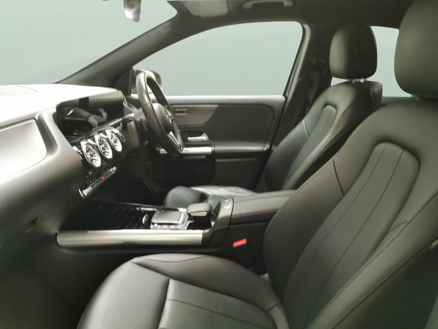 Used Mercedes-Benz EQA 2021 for sale - 78178206: Photo 4