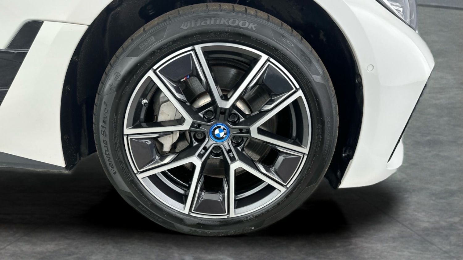 Used BMW i4 2022 for sale - 77743266: Photo 20