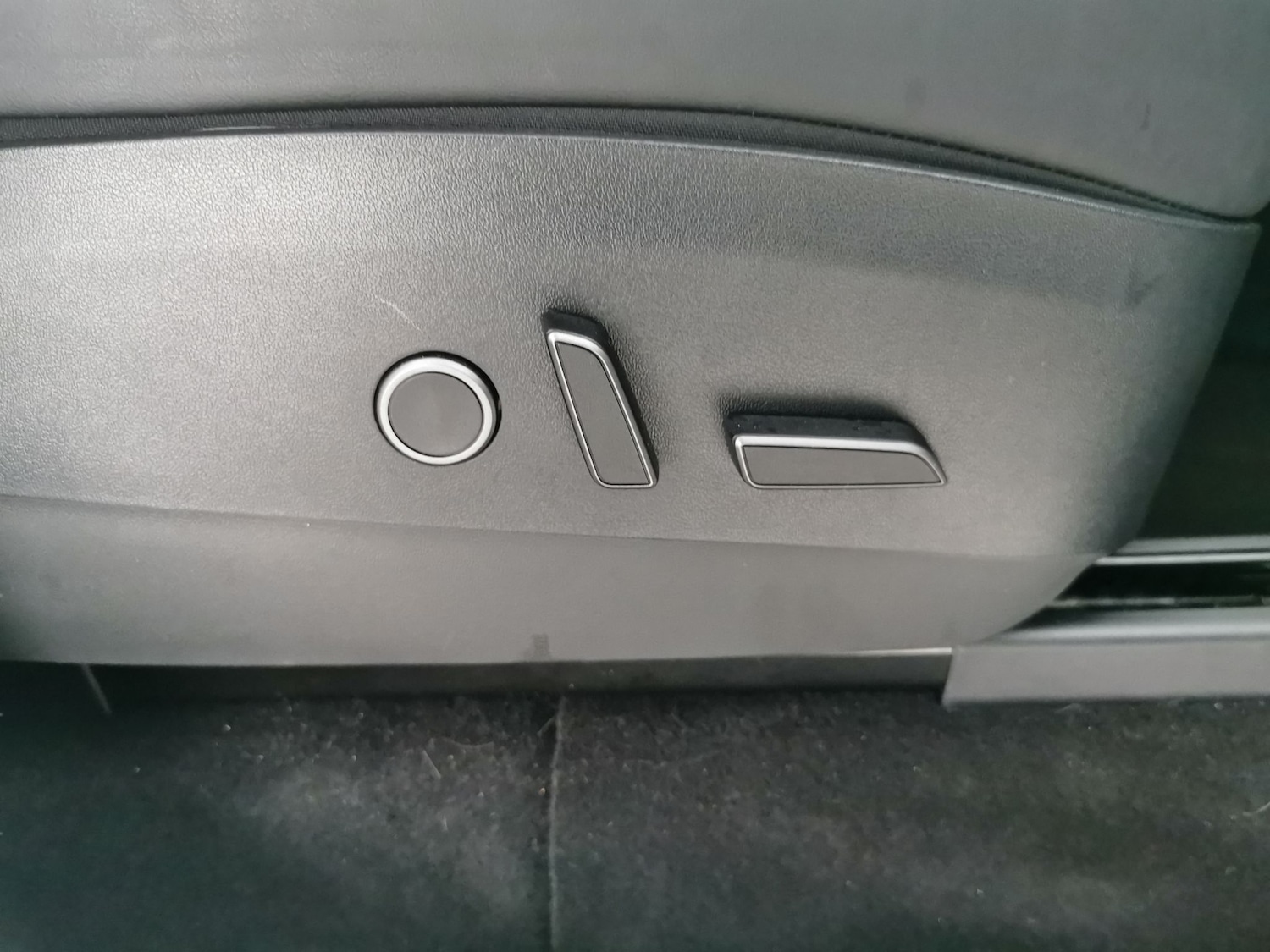 Used Tesla Model Y 2022 for sale - 77435449: Photo 17