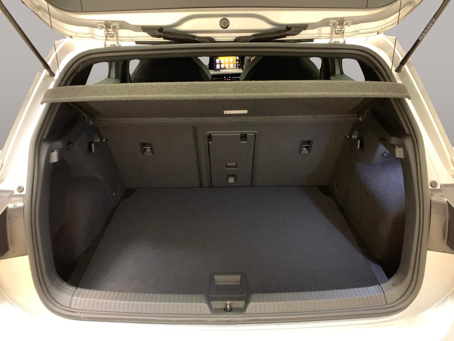 Used Volkswagen Golf 2021 for sale - 77347240: Photo 30