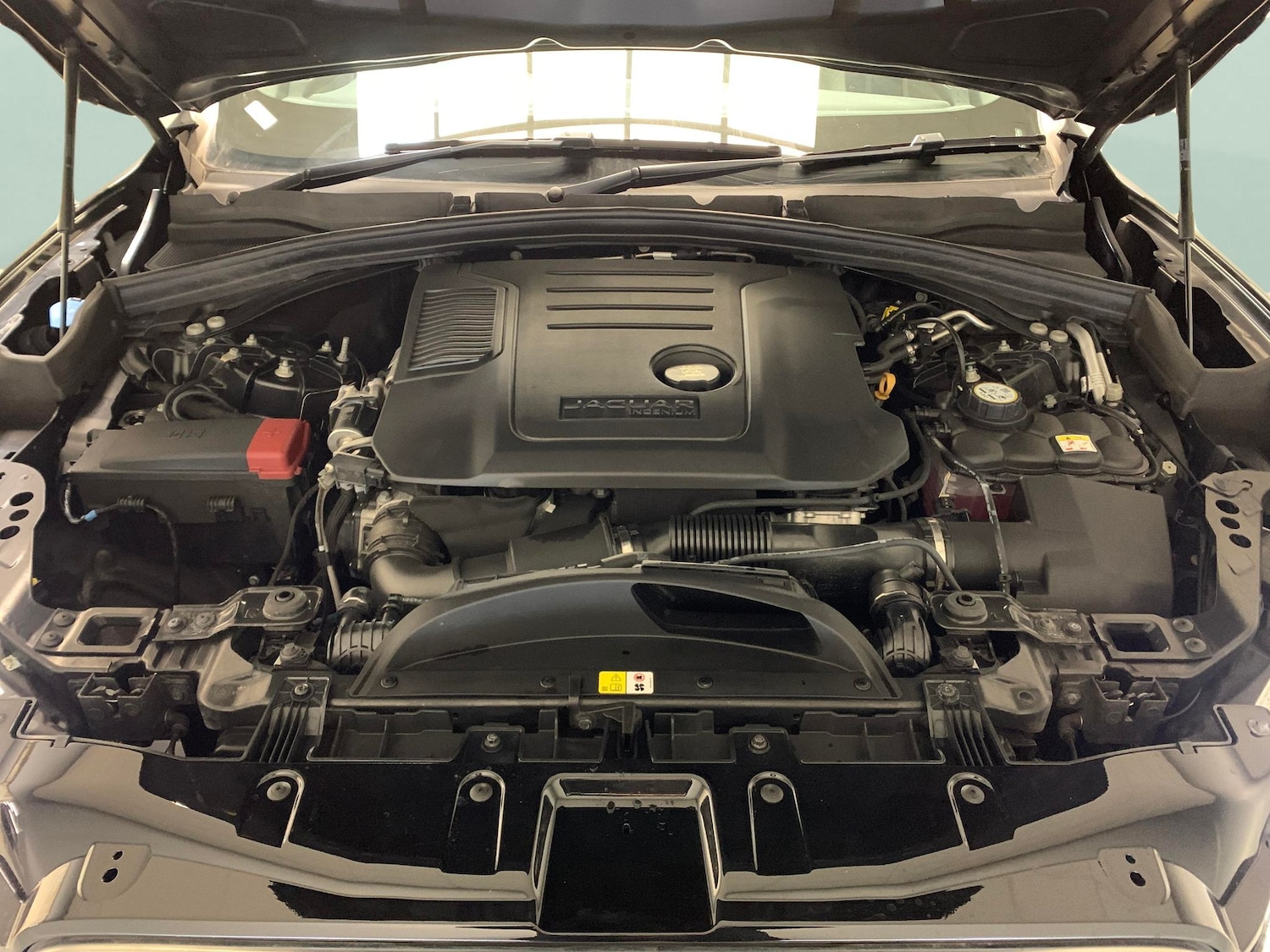 Used Jaguar F-Pace 2023 for sale - 76954794: Photo 32