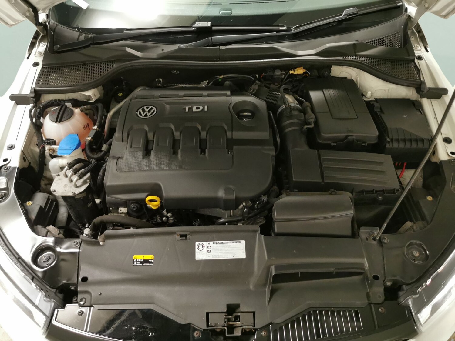 Used Volkswagen Scirocco for sale - 77790000: Photo 27