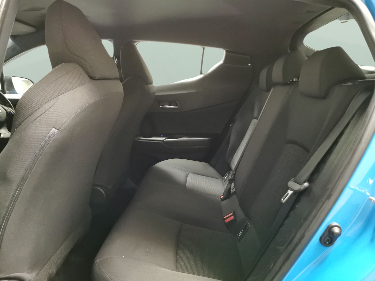 Used Toyota C-HR 2019 for sale - 76390347: Photo 32