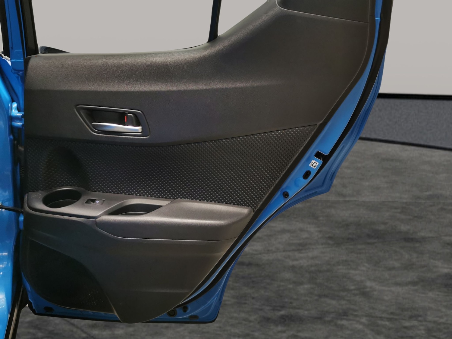 Used Toyota C-HR 2019 for sale - 76390347: Photo 36