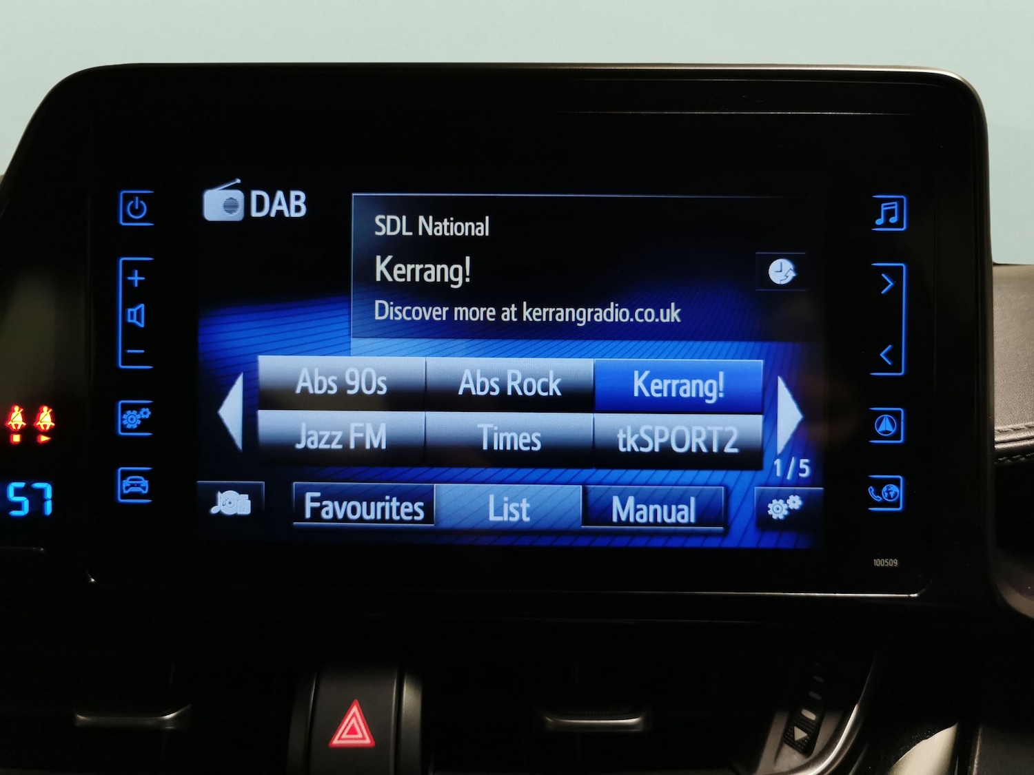 Used Toyota C-HR 2019 for sale - 76390347: Photo 8