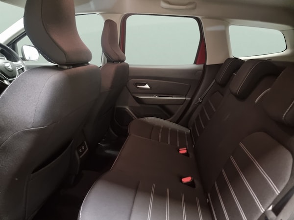 Used Dacia Duster 2022 for sale - 76264249: Photo 32