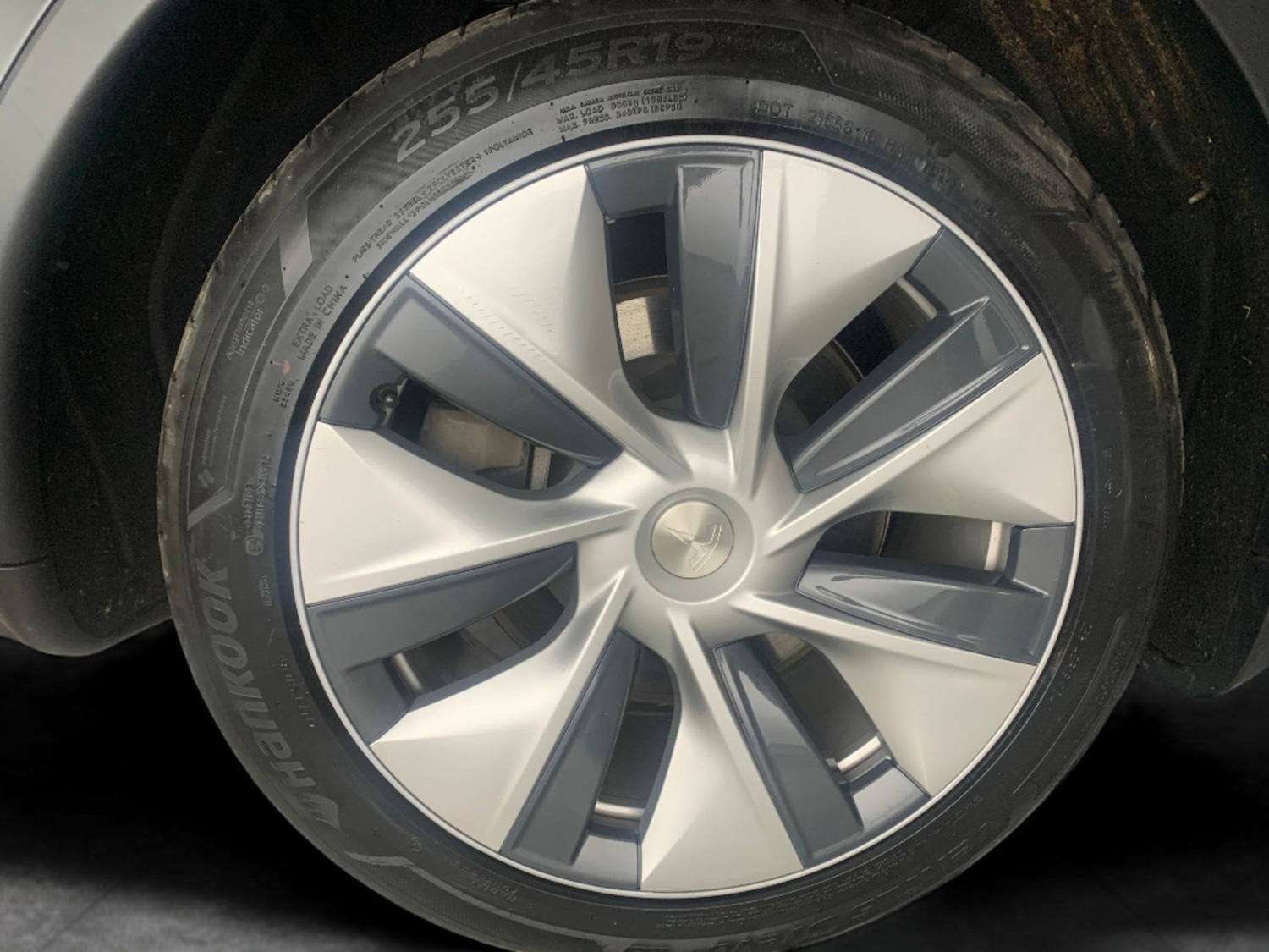 Used Tesla Model Y 2022 for sale - 76693980: Photo 28