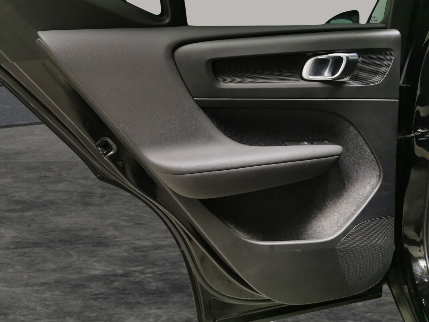 Used Volvo XC40 2021 for sale - 77399397: Photo 24