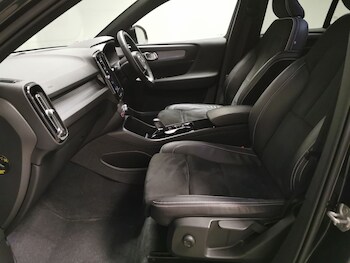 Used Volvo XC40 2021 for sale - 77399397: Photo