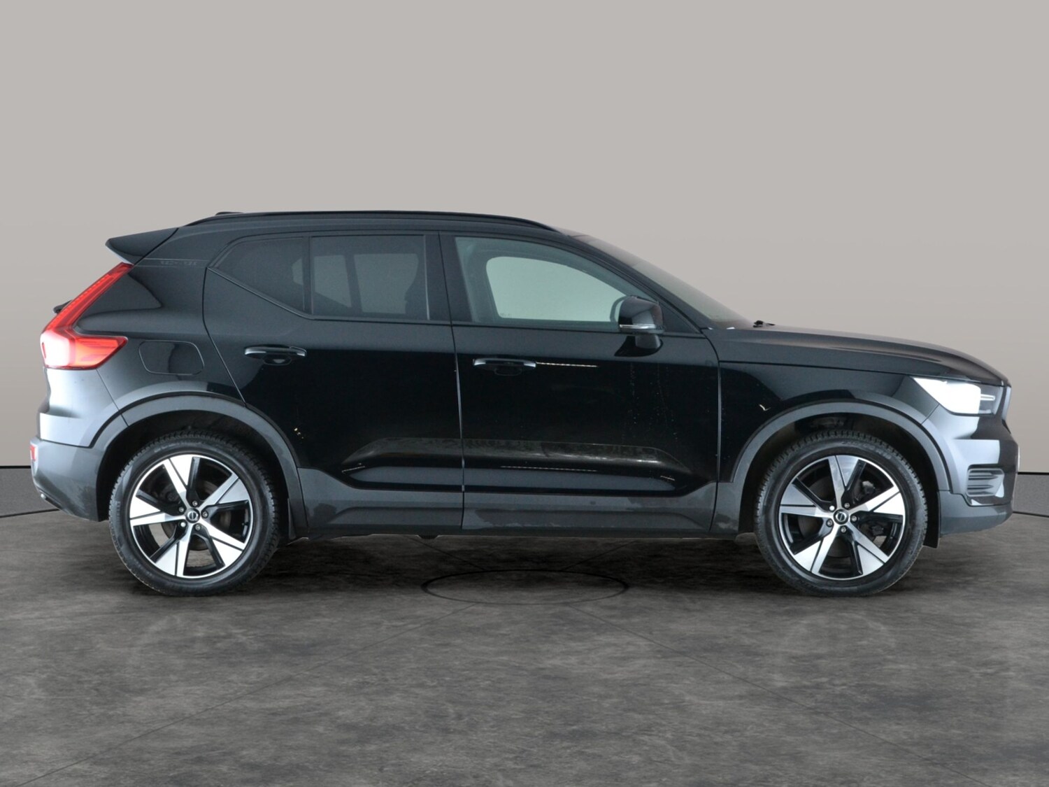 Used Volvo XC40 2021 for sale - 77399397: Photo 9