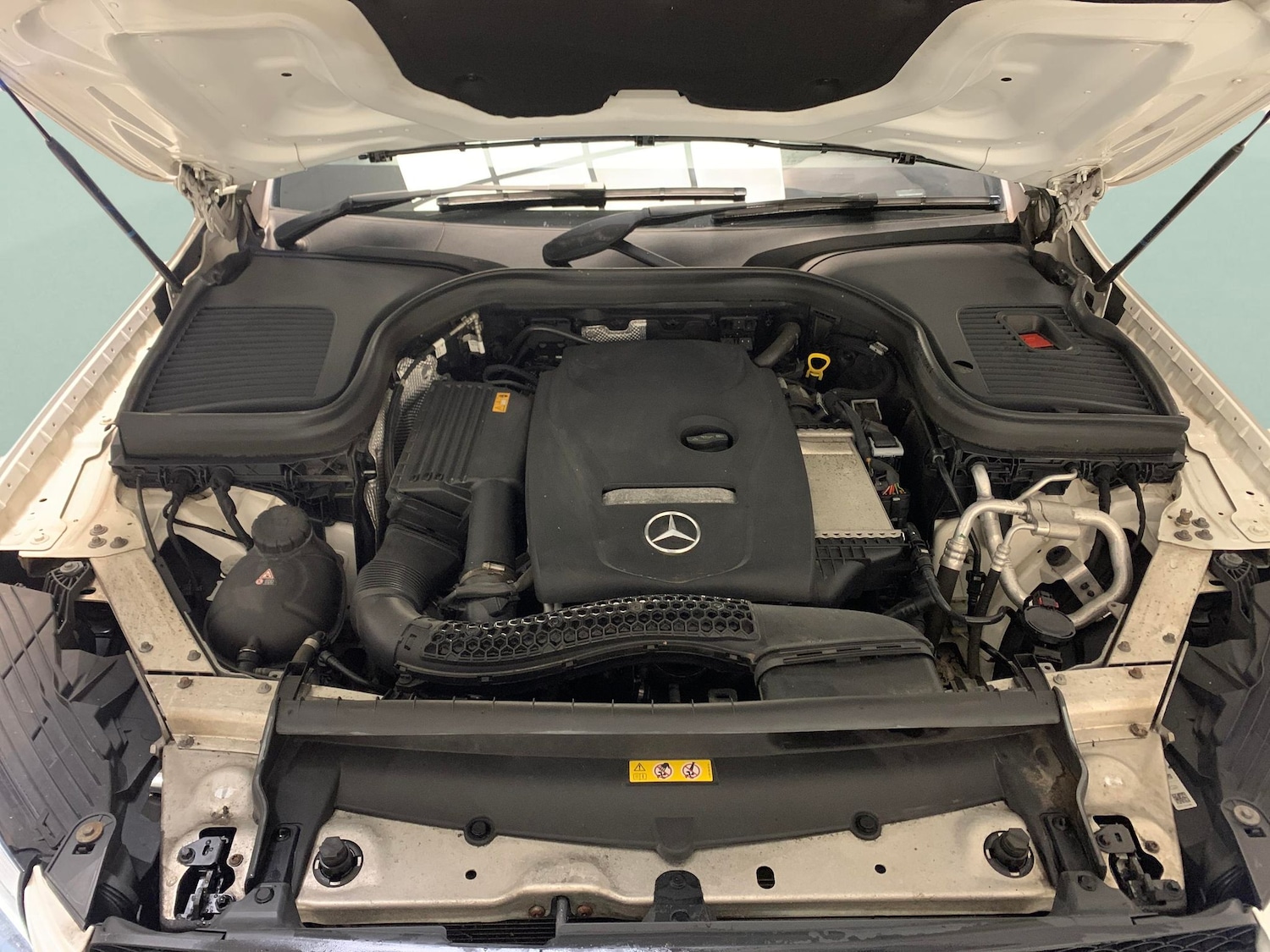 Used Mercedes-Benz GLC 2019 for sale - 77225611: Photo 32