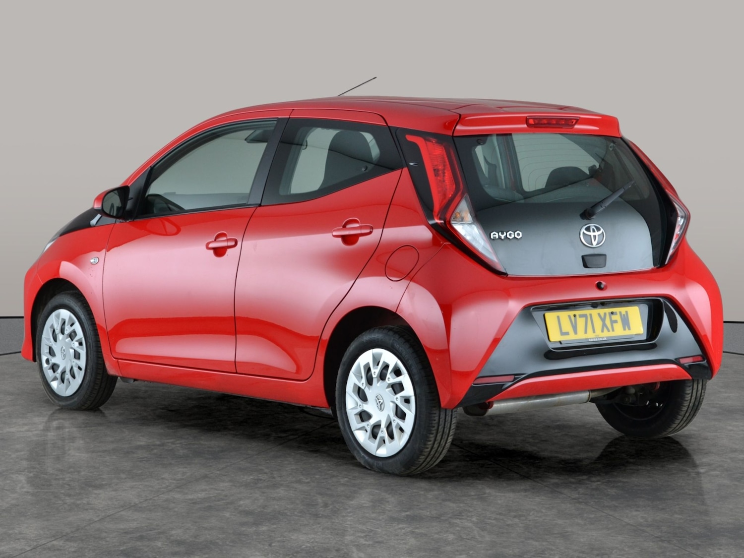 Used Toyota AYGO 2021 for sale - 77732936: Photo 12