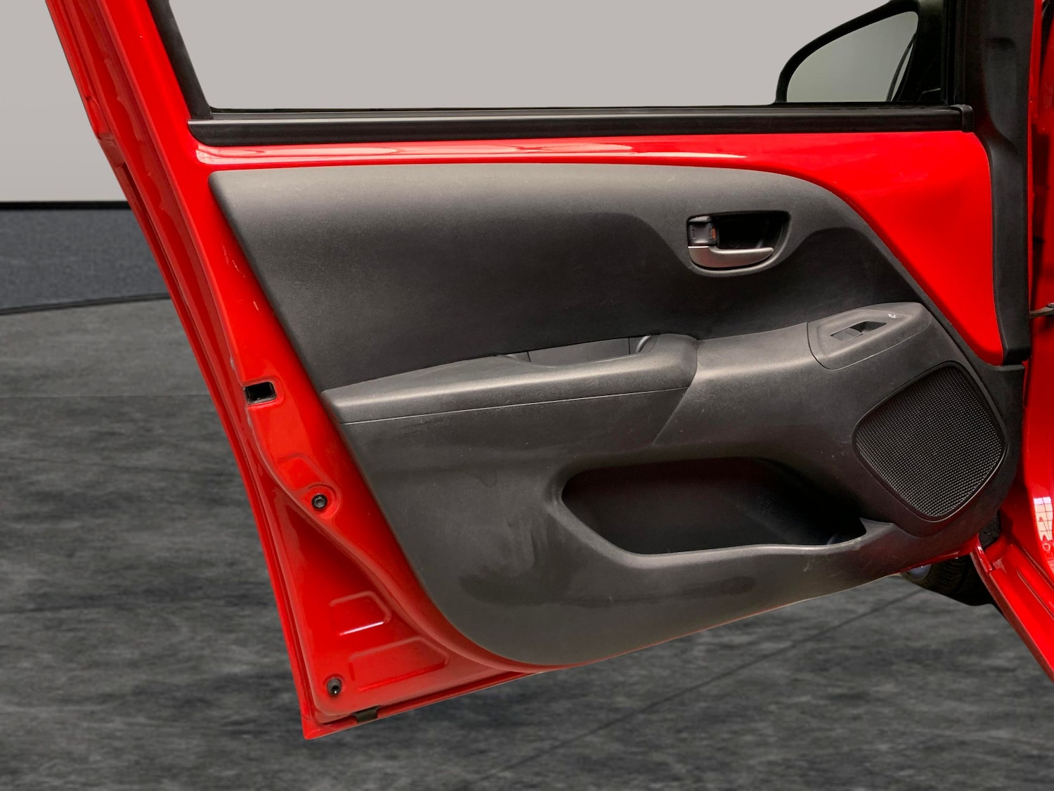 Used Toyota AYGO 2021 for sale - 77732936: Photo 19