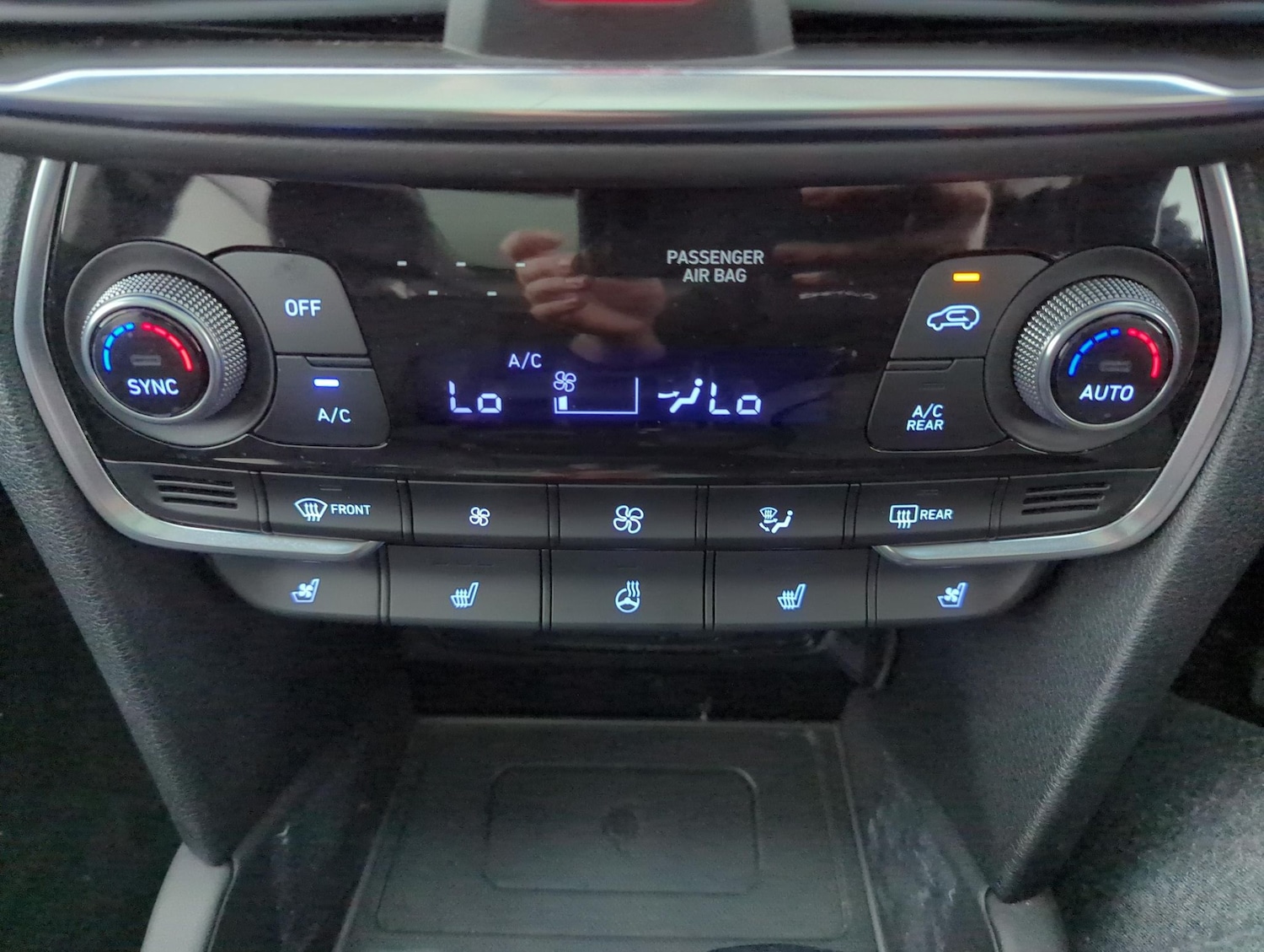 Used Hyundai Santa Fe 2020 for sale - 77763225: Photo 24