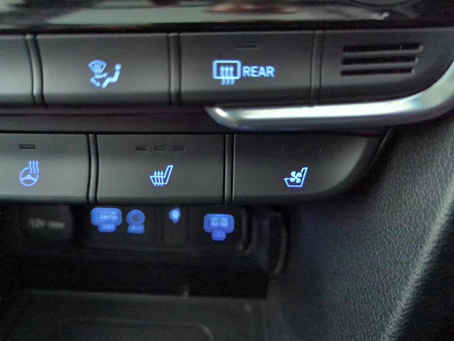 Used Hyundai Santa Fe 2020 for sale - 77763225: Photo 25