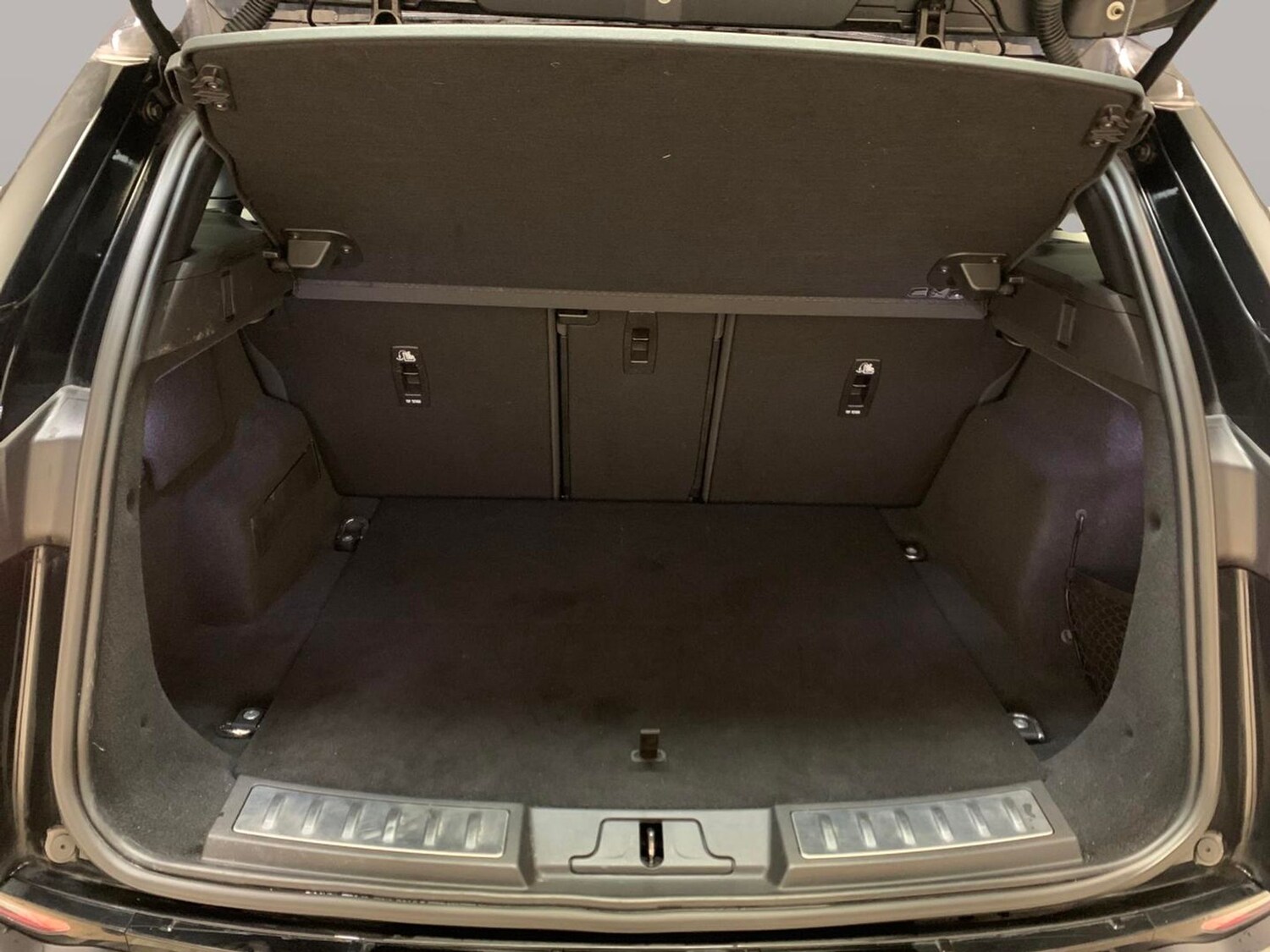 Used Land Rover Range Rover Evoque 2021 for sale - 77576897: Photo 31