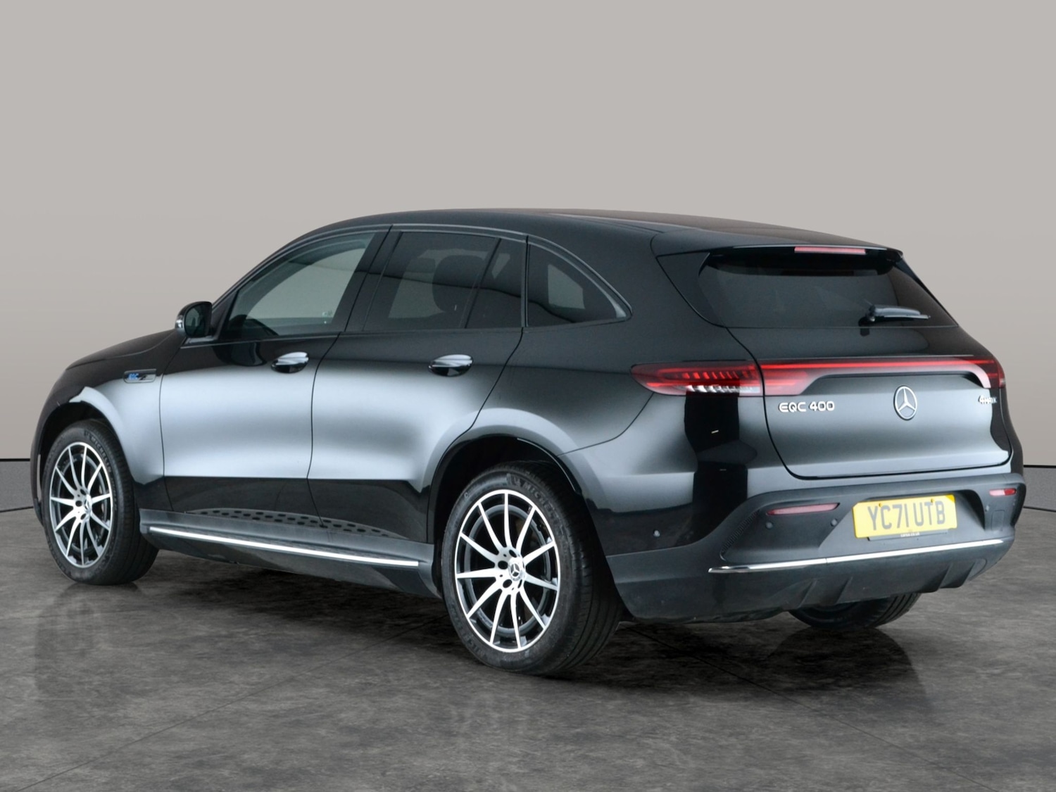 Used Mercedes-Benz EQC 2022 for sale - 77241329: Photo 13