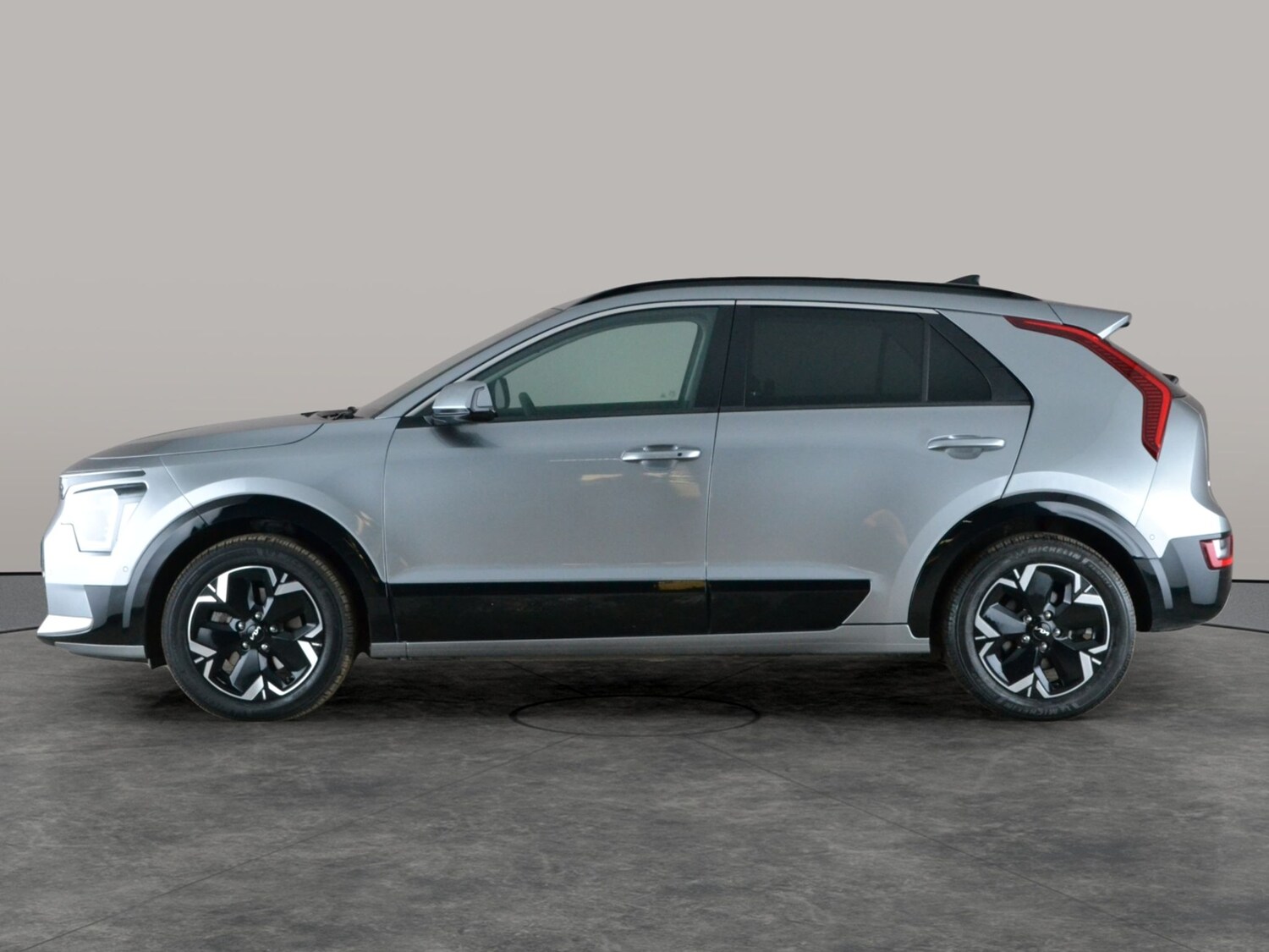 Used Kia Niro 2023 for sale - 78123816: Photo 15
