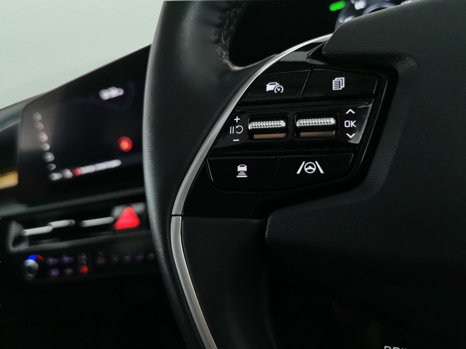 Used Kia Niro 2023 for sale - 78123816: Photo 25