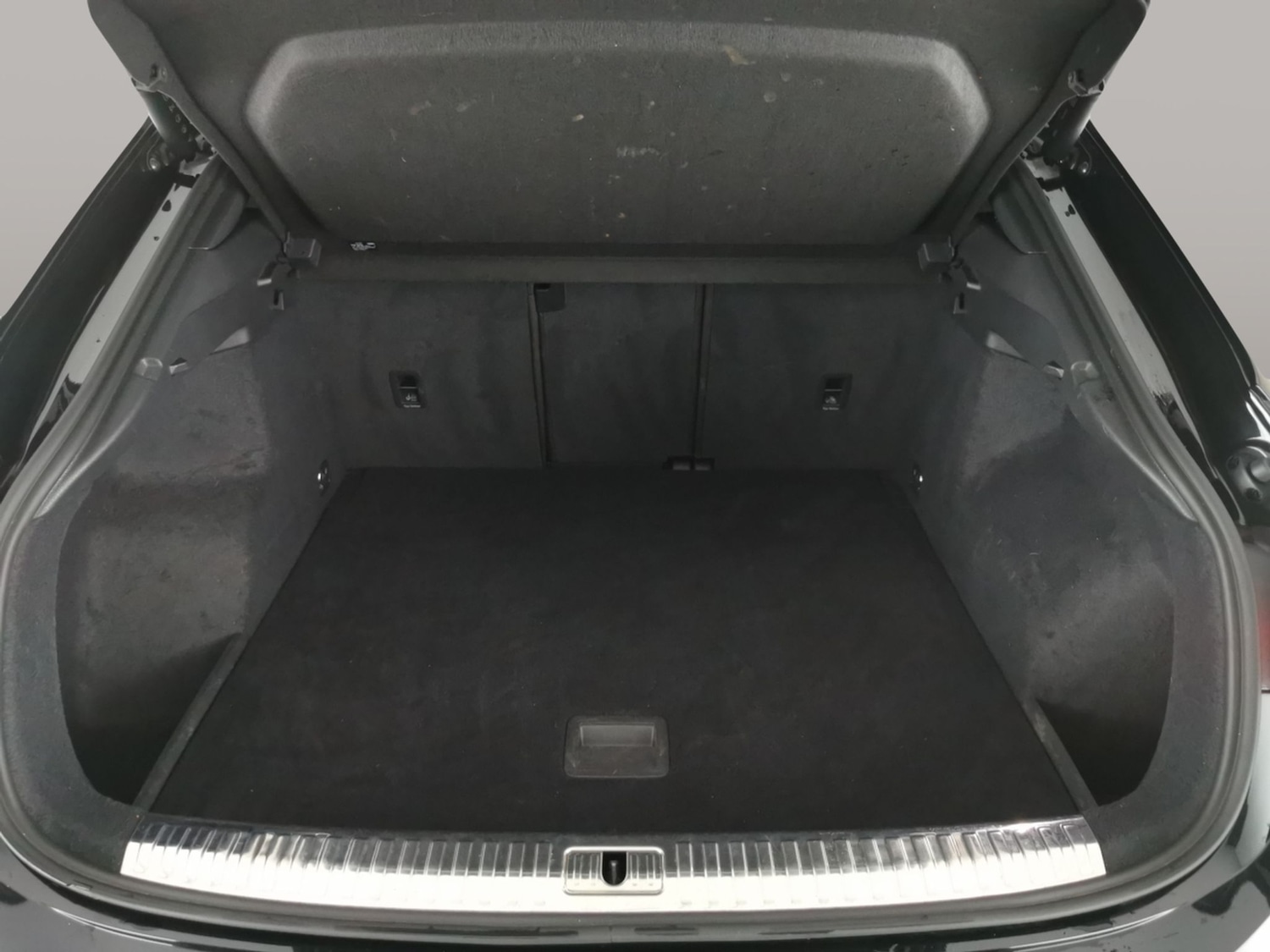 Used Audi Q3 2022 for sale - 76750342: Photo 31