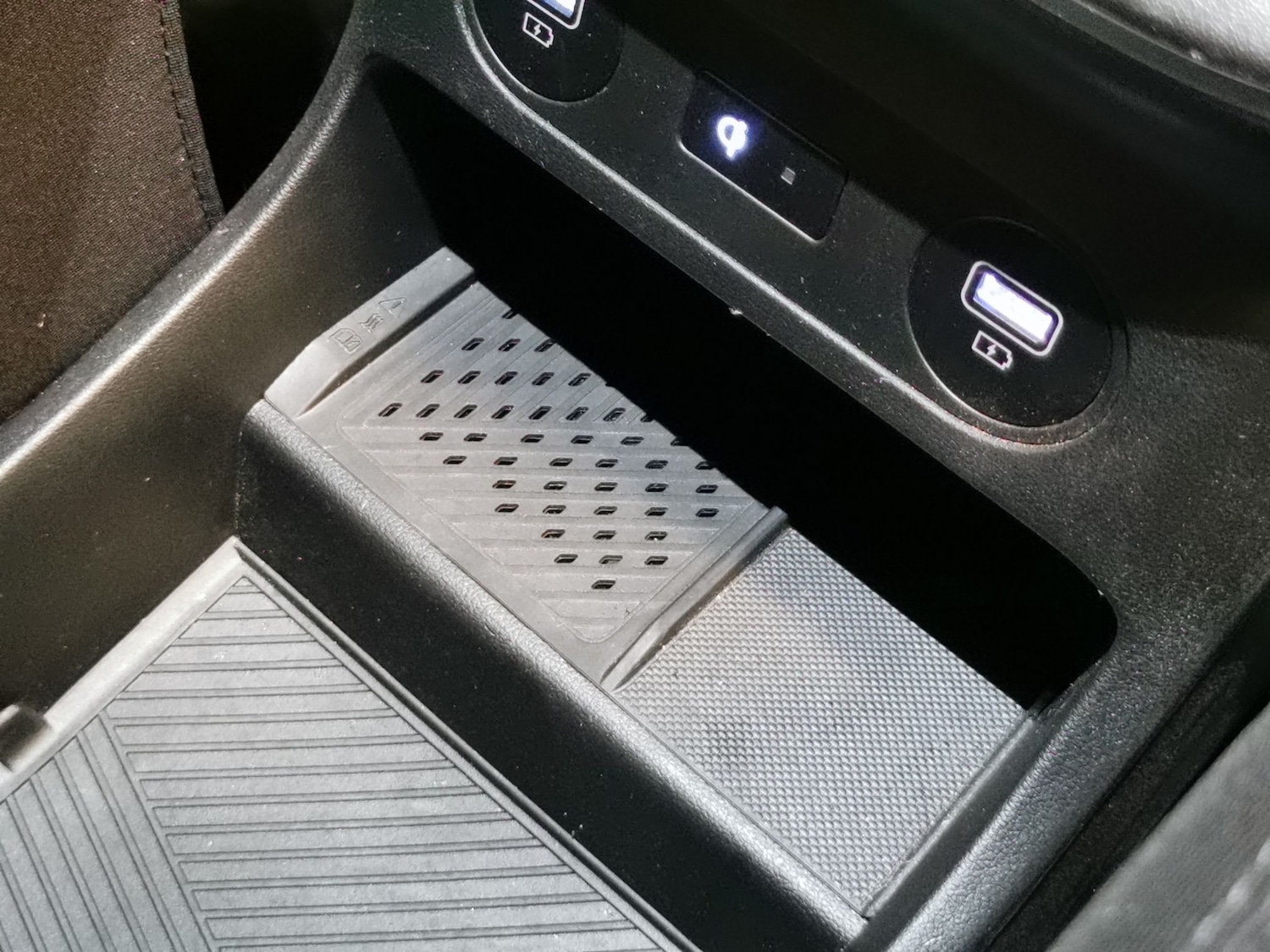 Used Genesis GV60 2022 for sale - 78150942: Photo 18