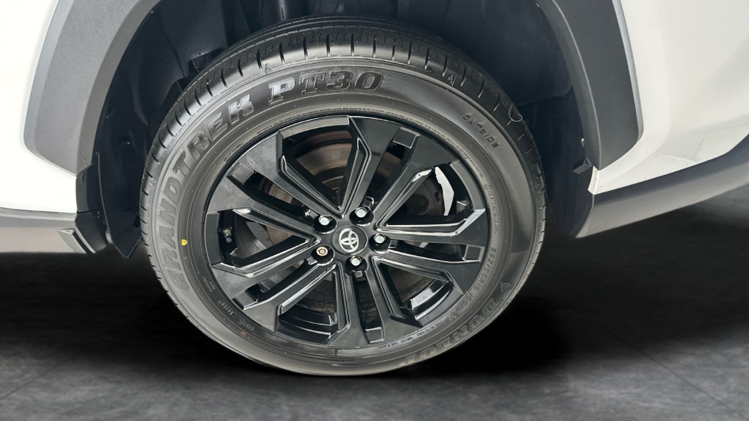 Used Toyota RAV4 2021 for sale - 76946641: Photo 10