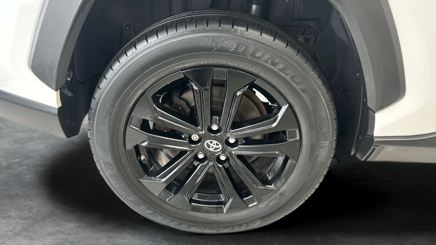 Used Toyota RAV4 2021 for sale - 76946641: Photo 11