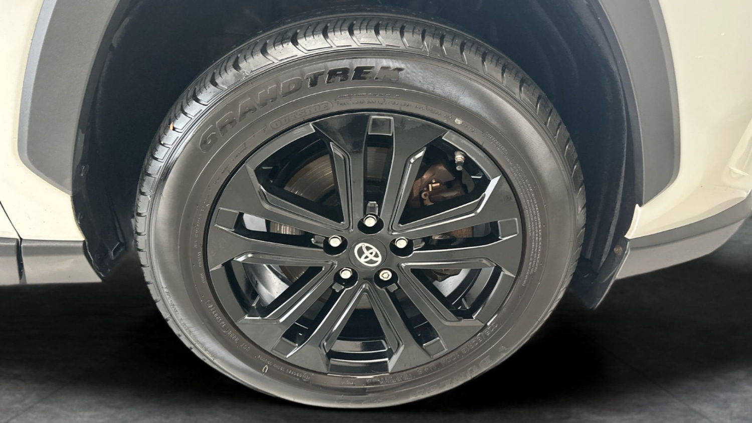 Used Toyota RAV4 2021 for sale - 76946641: Photo 20